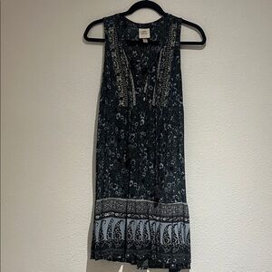 Knox Rose Dark Floral Mini Dress